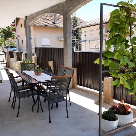 Apartment Luna Трогір Екстер'єр фото