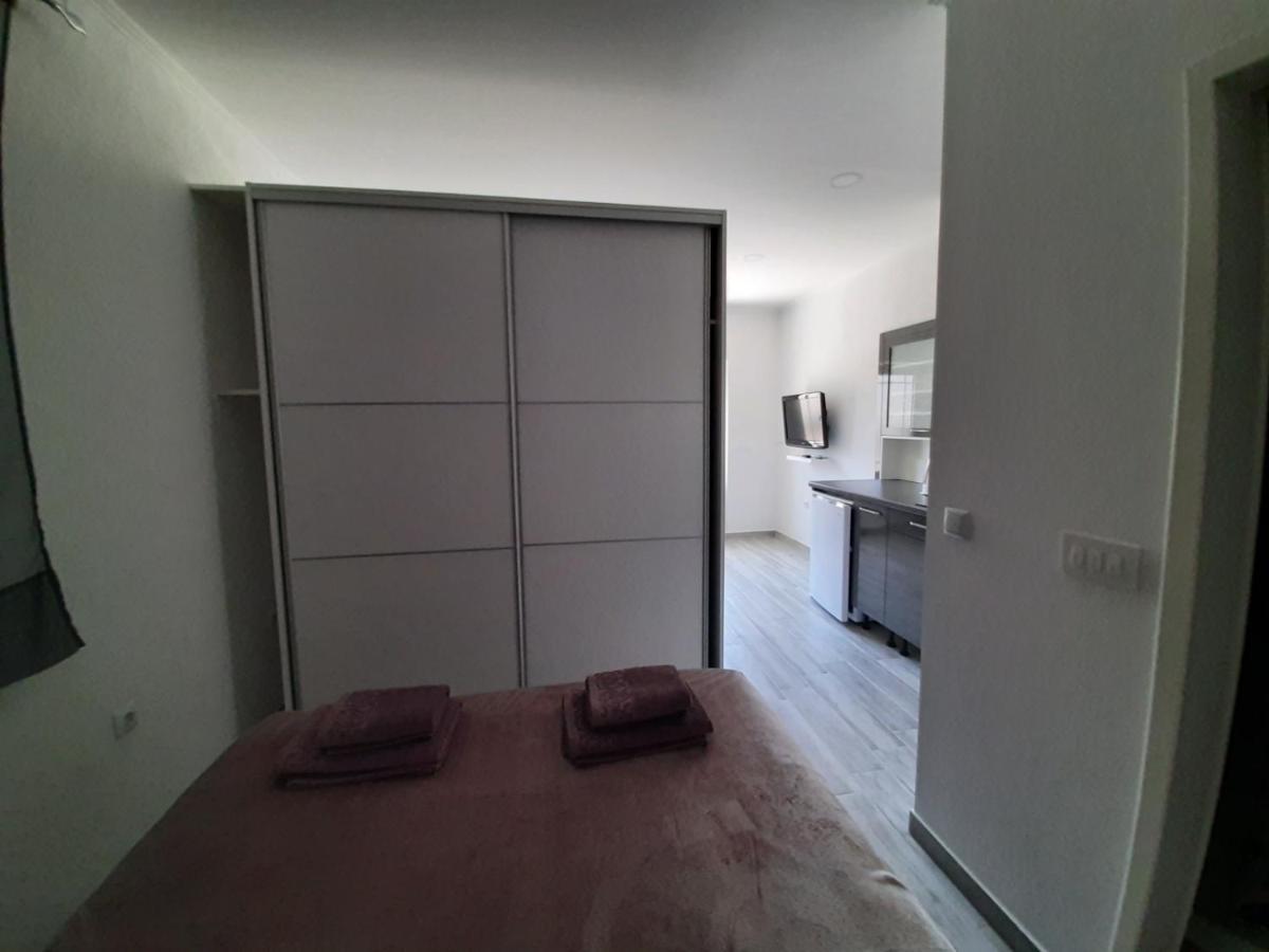 Apartment Luna Трогір Екстер'єр фото